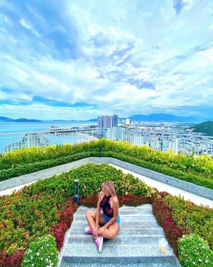 Scenia Bay Oceanfront By Housing Lejlighed Nha Trang Eksteriør billede