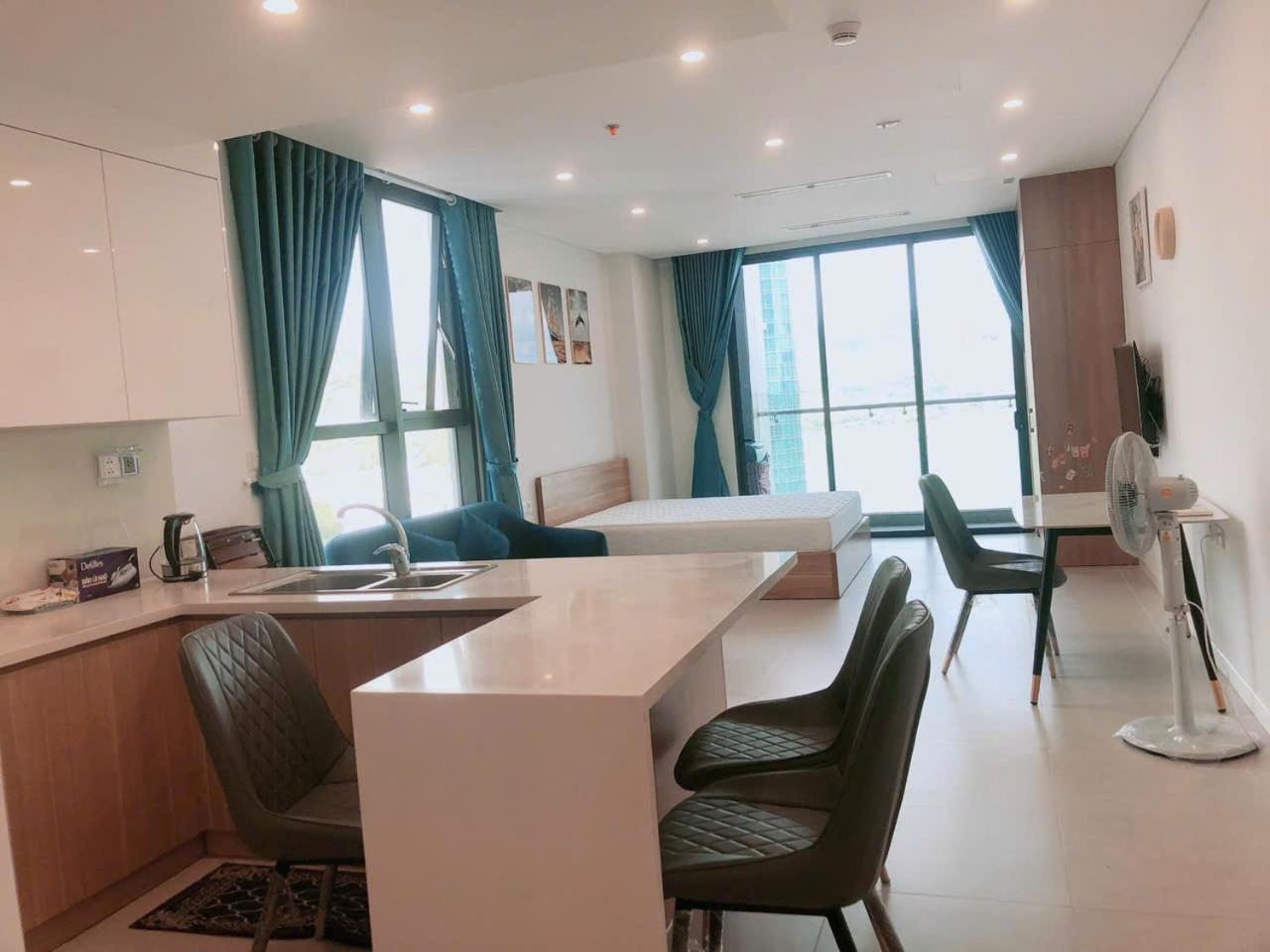 Scenia Bay Oceanfront By Housing Lejlighed Nha Trang Eksteriør billede