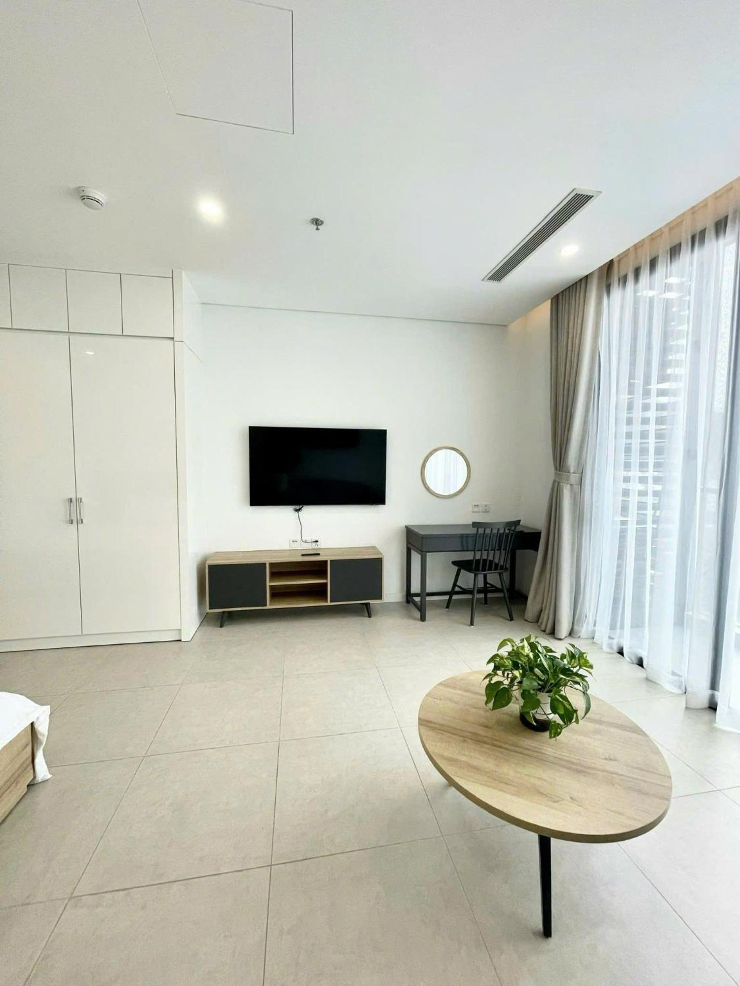Scenia Bay Oceanfront By Housing Lejlighed Nha Trang Eksteriør billede